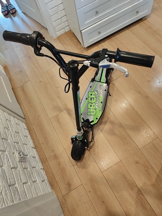 Hulajnoga elektryczna UberScoot S300W