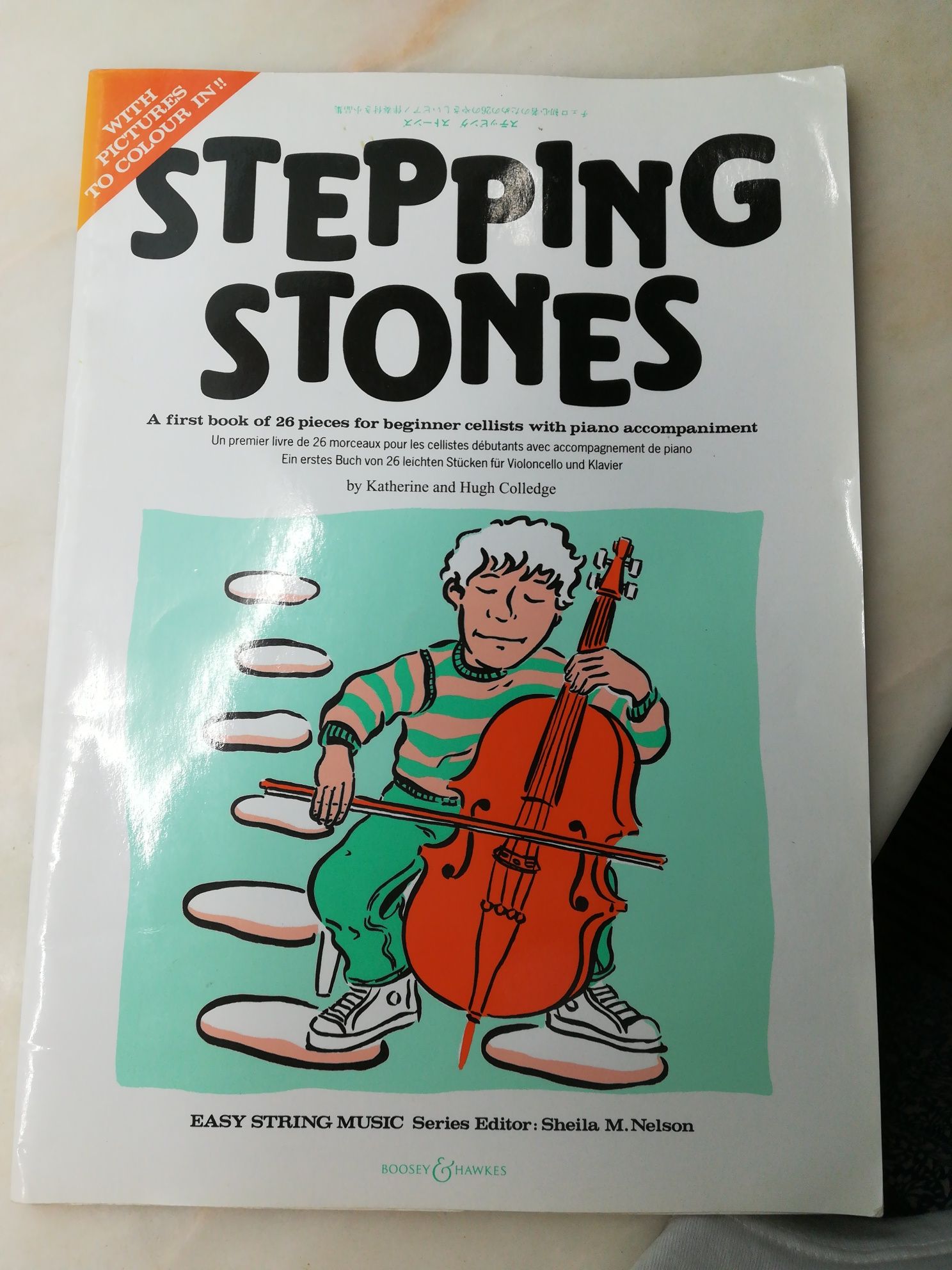 Livro STEPPING STONES (violoncelo)