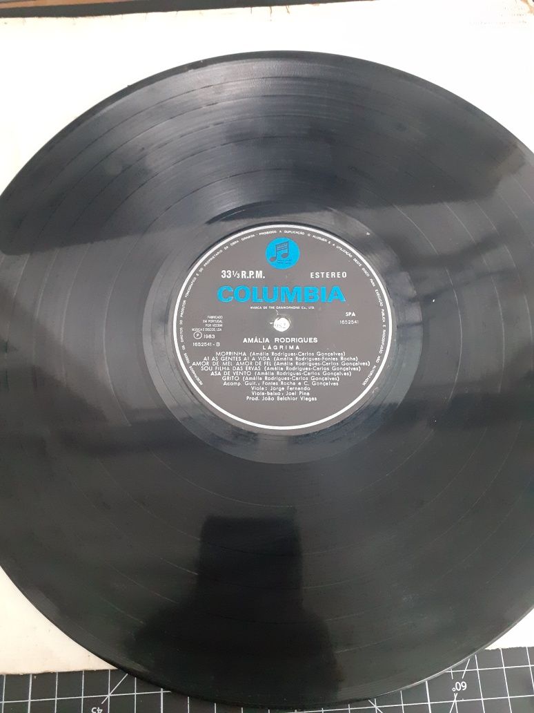 Disco de Vinil Autógrafo  da Amália Rodrigues 1983