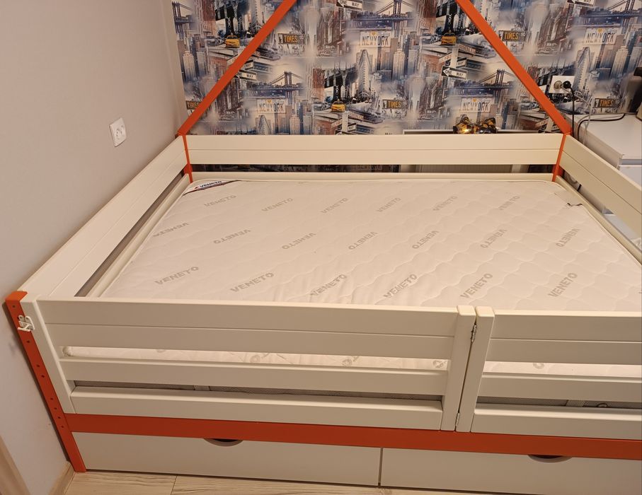 Ліжко дерев'яне 140*190