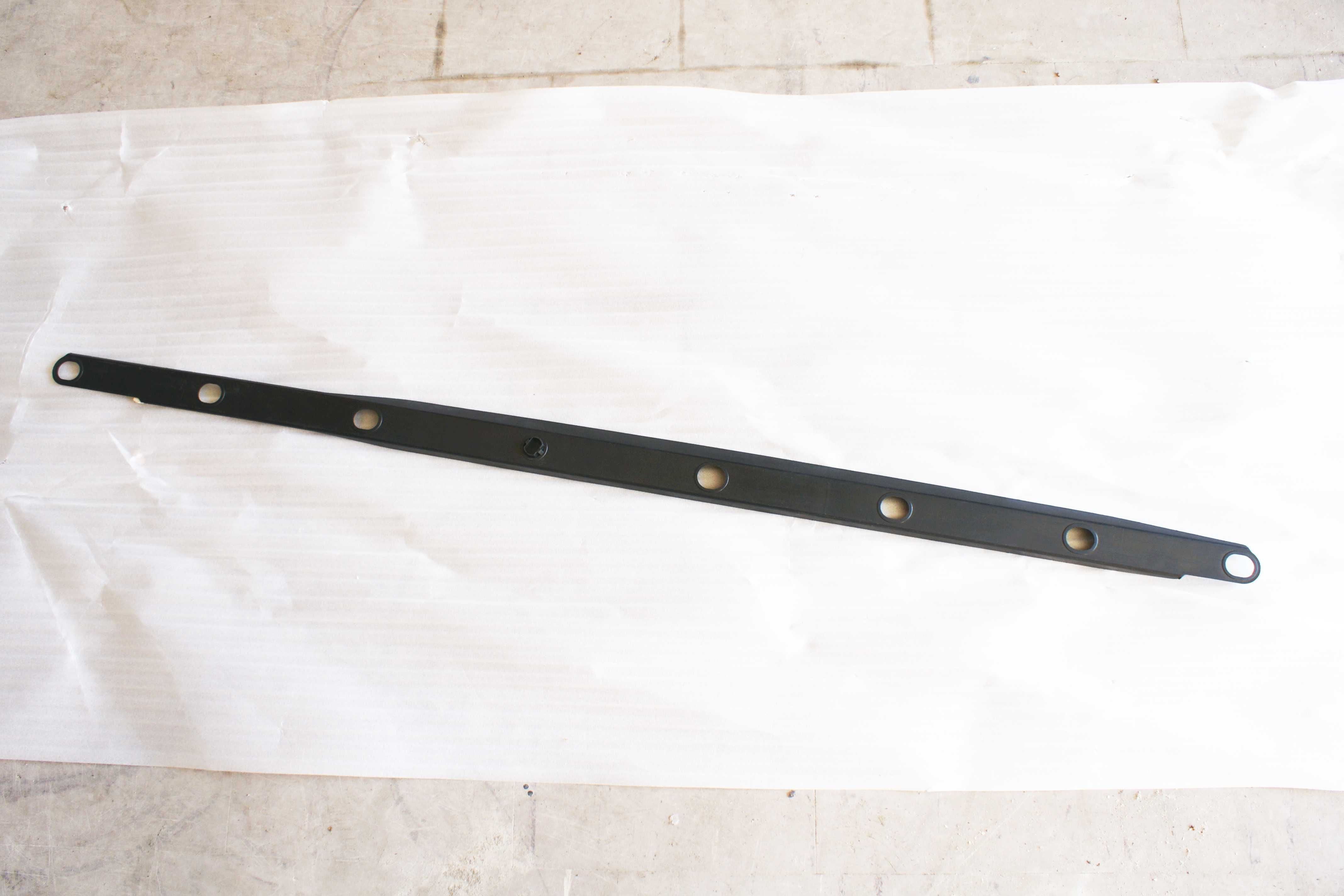 Listwa osłona progu progowa lewa OE TOYOTA YARIS II 08/2005-05/2011