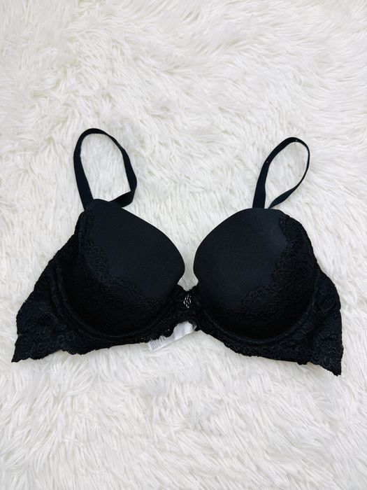 Biustonosz usztywniany 75B czarny