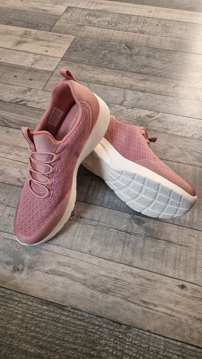 Nowe Buty Skechers