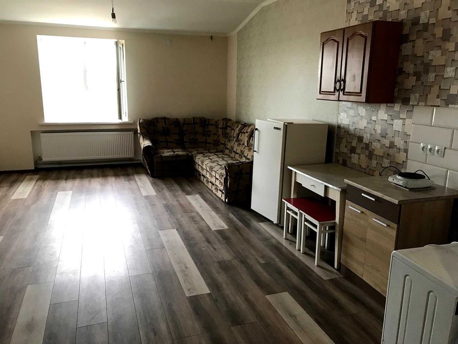 Сдам гостинку 34м2 ЮЖД Большая Панасовская 106