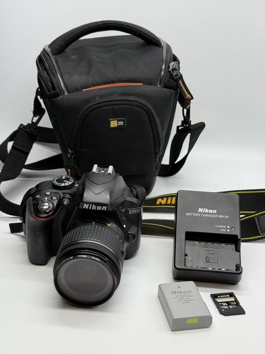 Nikon D3300 + obiektyw Nikkor AF-P 18-55 DX VR + karta+ etui
