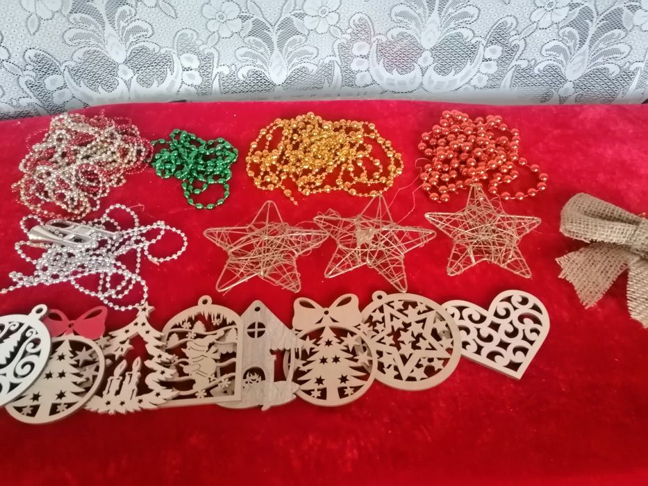 Прикраси до Нового року