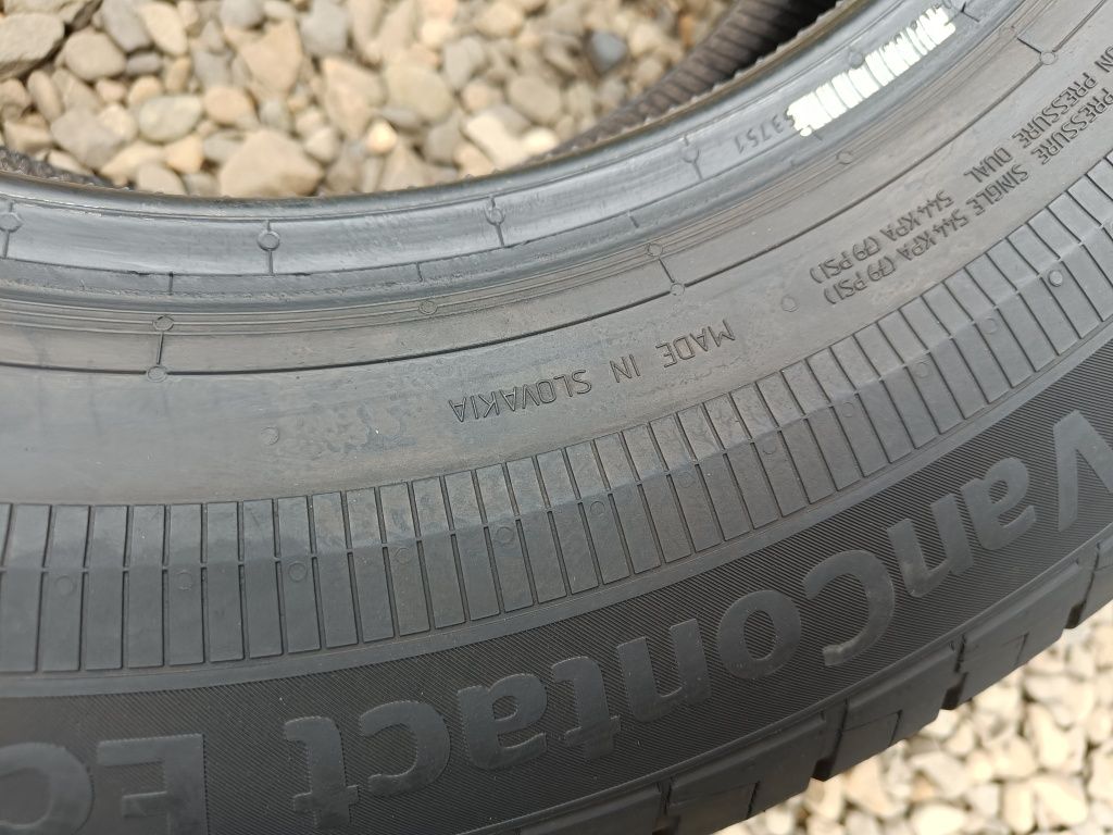 Шини 235/65R16C Continental 4шт