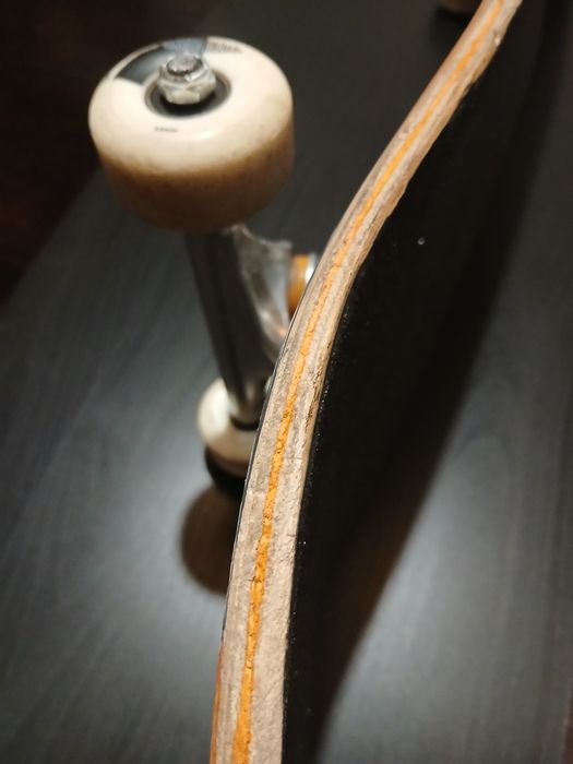 Deskorolka profesjonalna skatedeluxe 8.25