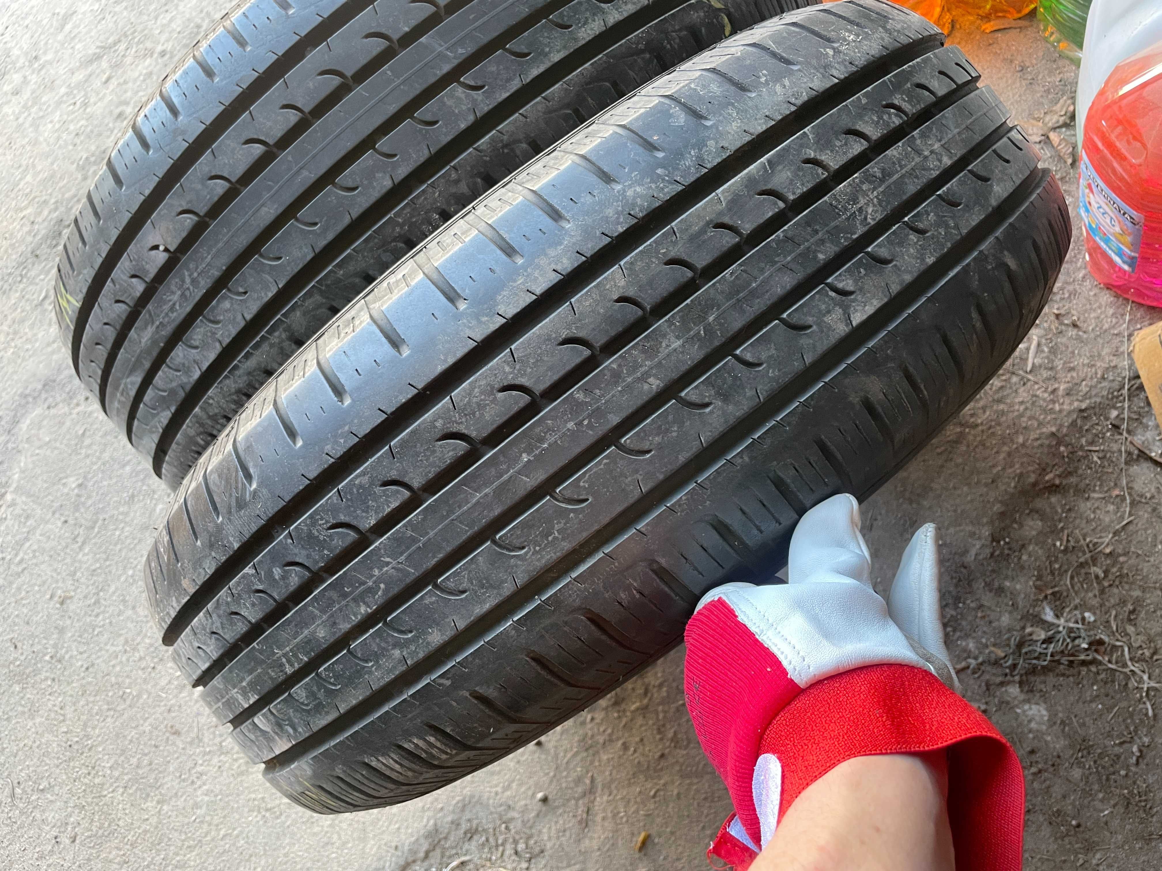 шини літо 215 65 R16 GoodYear EfficientGrip