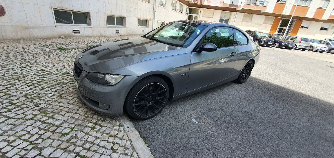 Bmw e92  2008 com 177cv