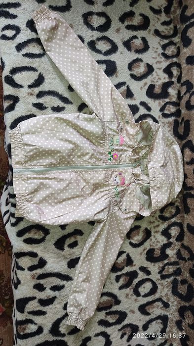 Ветровочка на рост  116 см, состояние новой