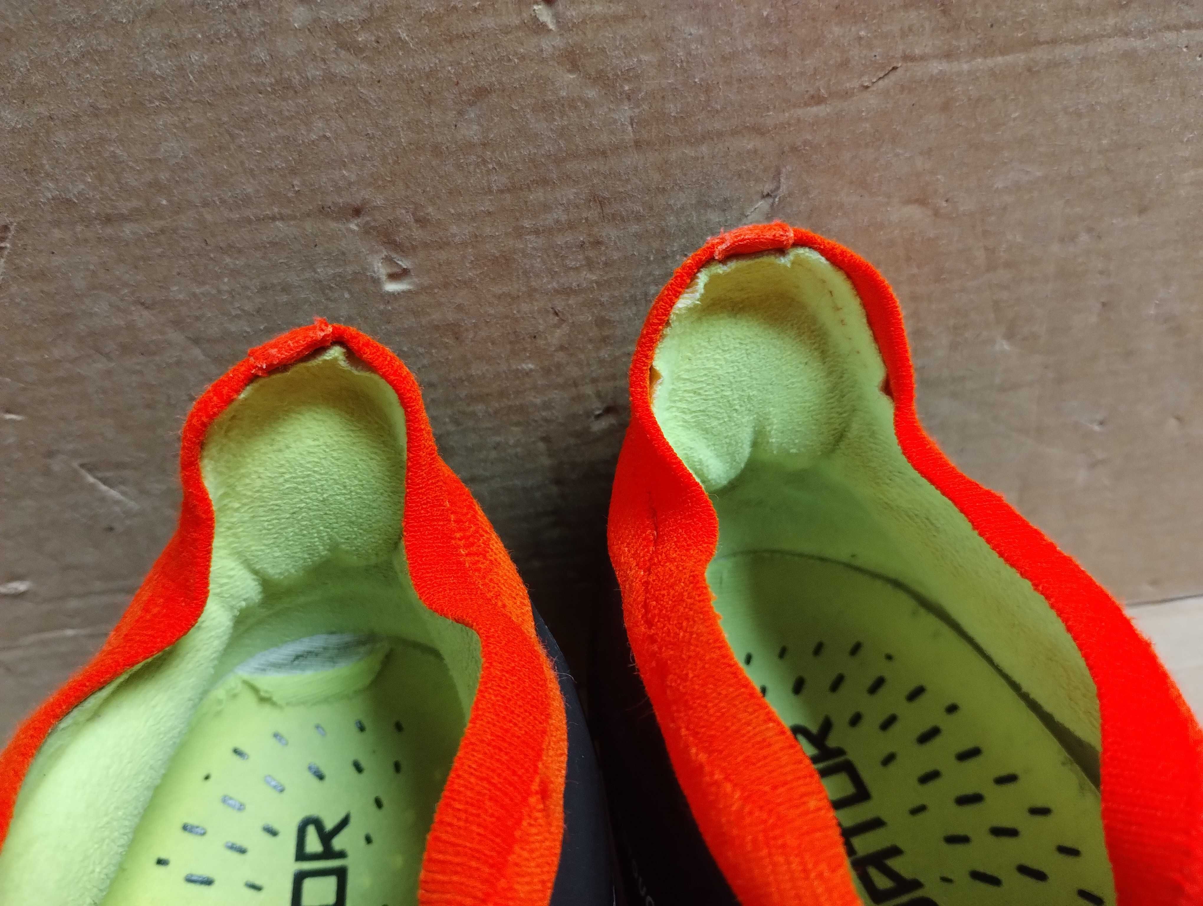 buty piłkarskie korki Adidas Hybrid Touch 2.0 roz  44 2/3