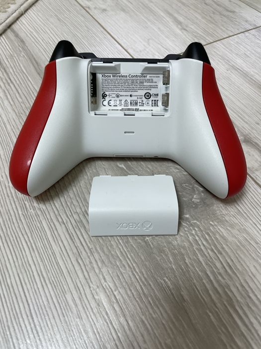 Xbox One S all digital 1000GB ідеальний стан геймпад від series