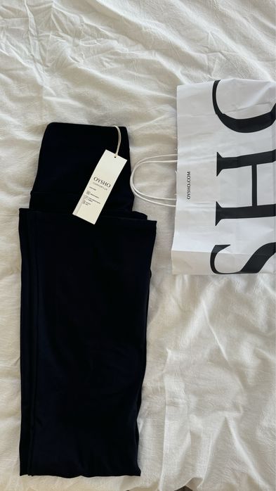 легінси oysho кльош із дуже високою посадкою Comfortlux