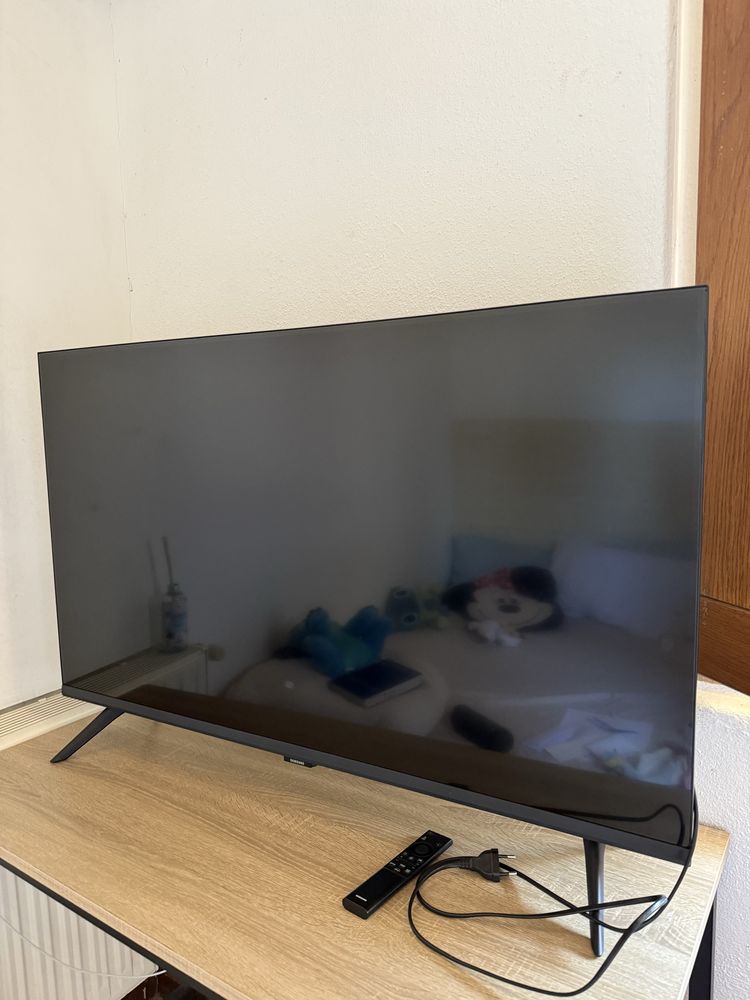 Tv Samsung Crystal UHD 43”