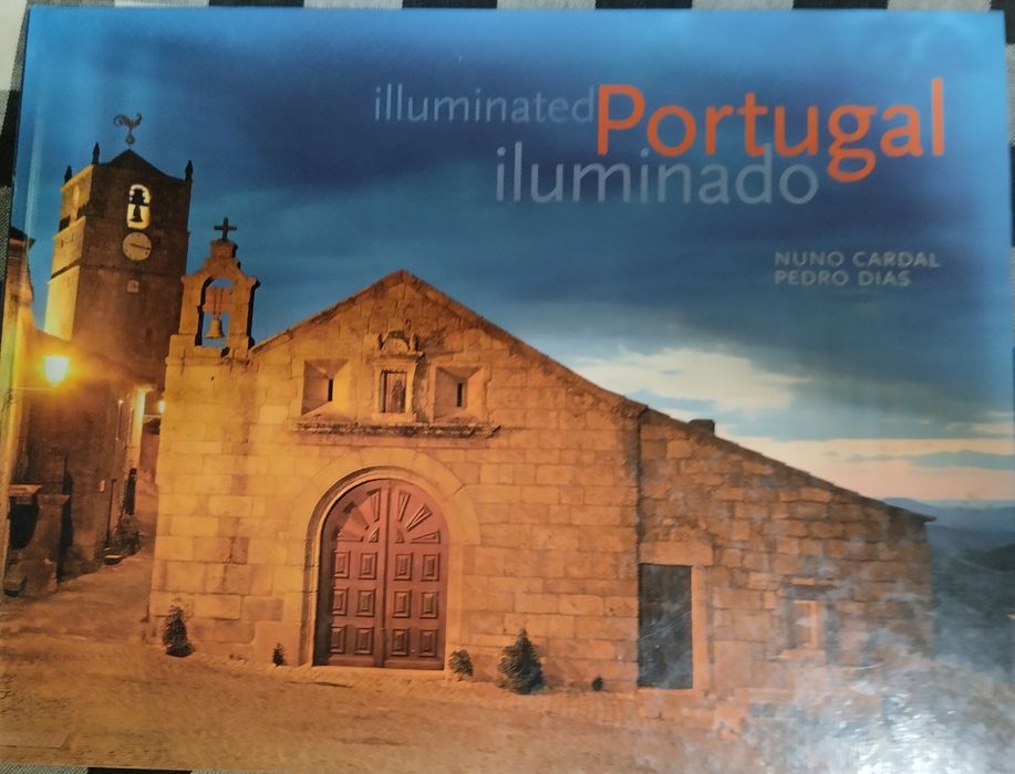 Livro 'Portugal  Iluminado"