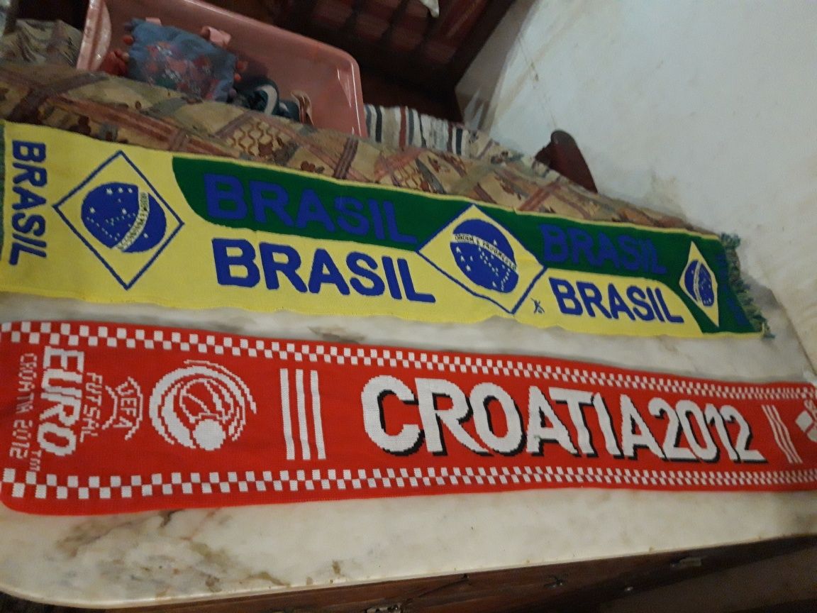 Conjunto de 2 Cachecóis Brasil/Croácia