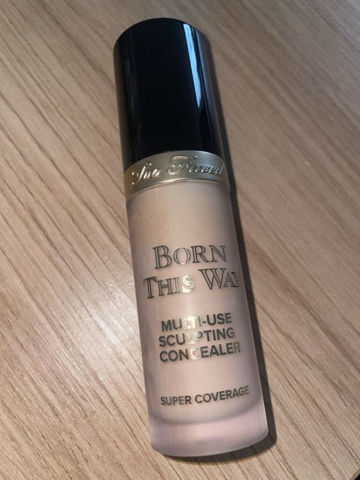 Korektor too faced Vanilla