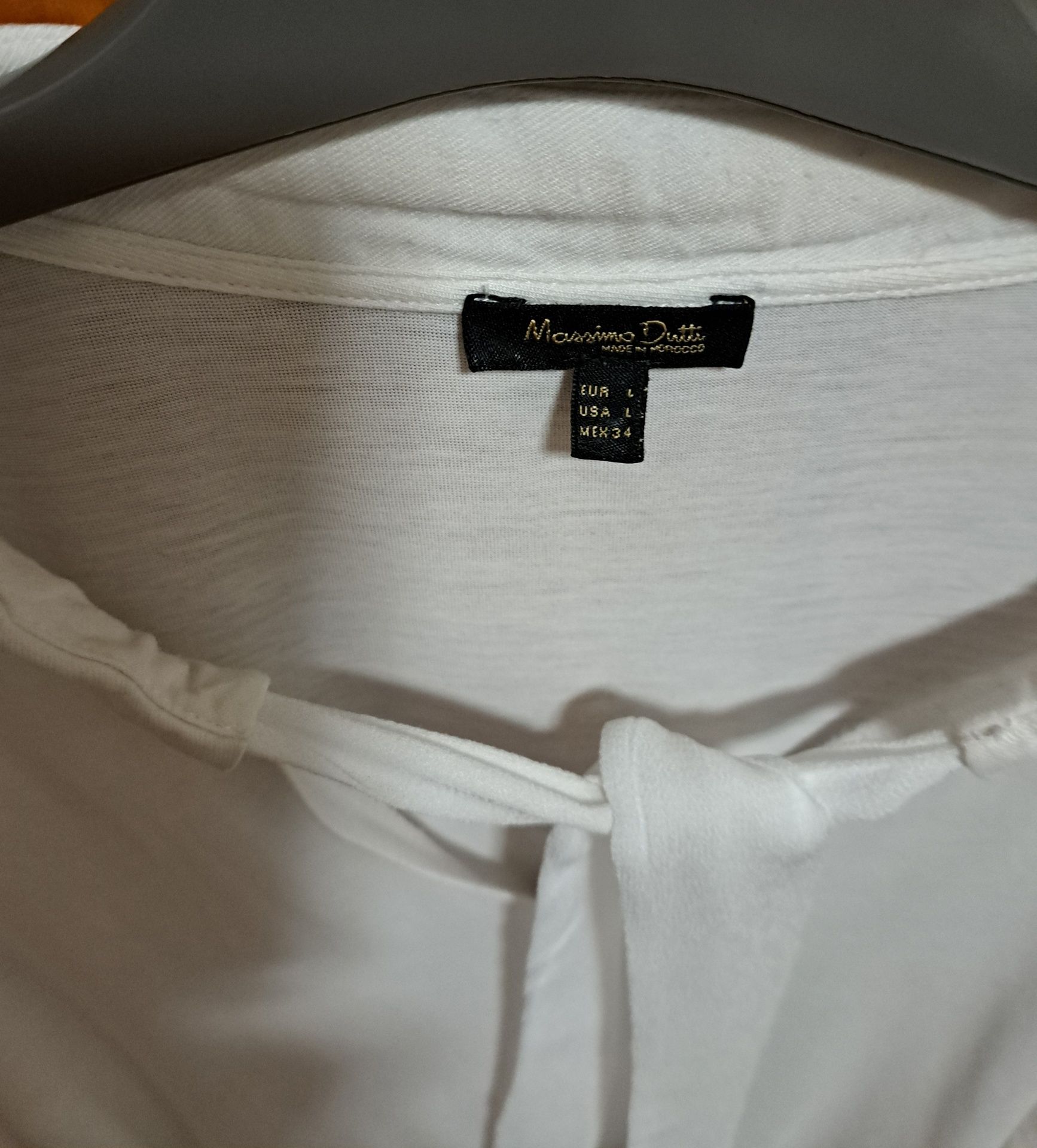 Camisa Branca-Massimo Dutti  T.L ; 100%Algodão