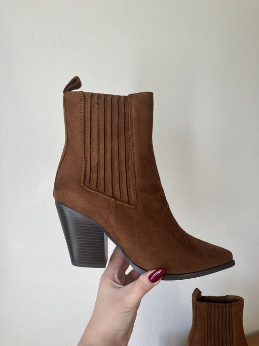 Botki zamszowe Nina Basco 40