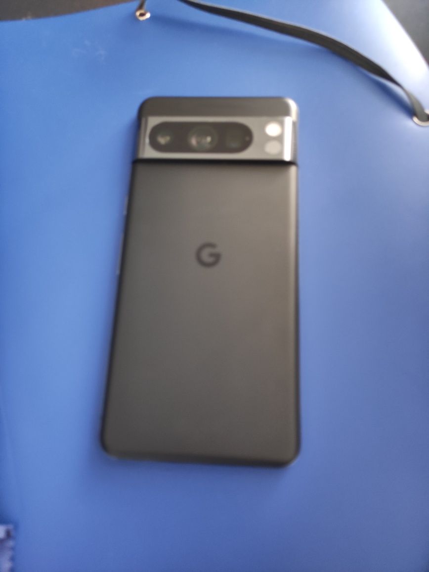 Google pixel 8 pro 12/256 obsidian