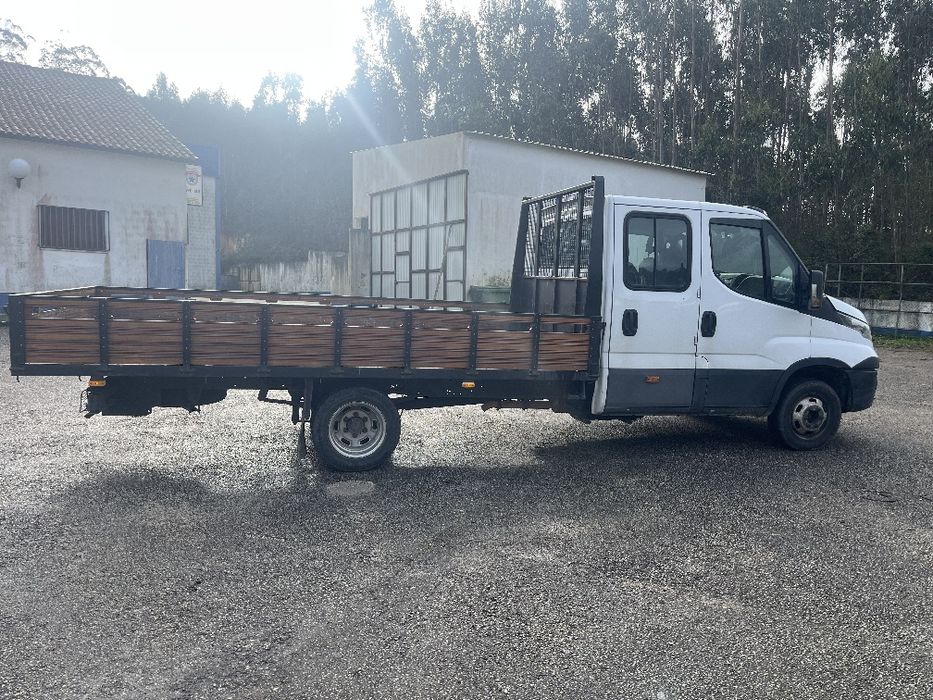 Iveco 3 mil 150 cv 7 lugares