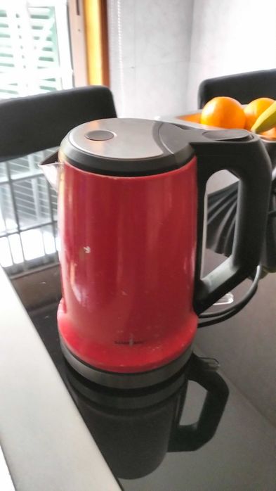 Jarro eletrico DE ferver agua