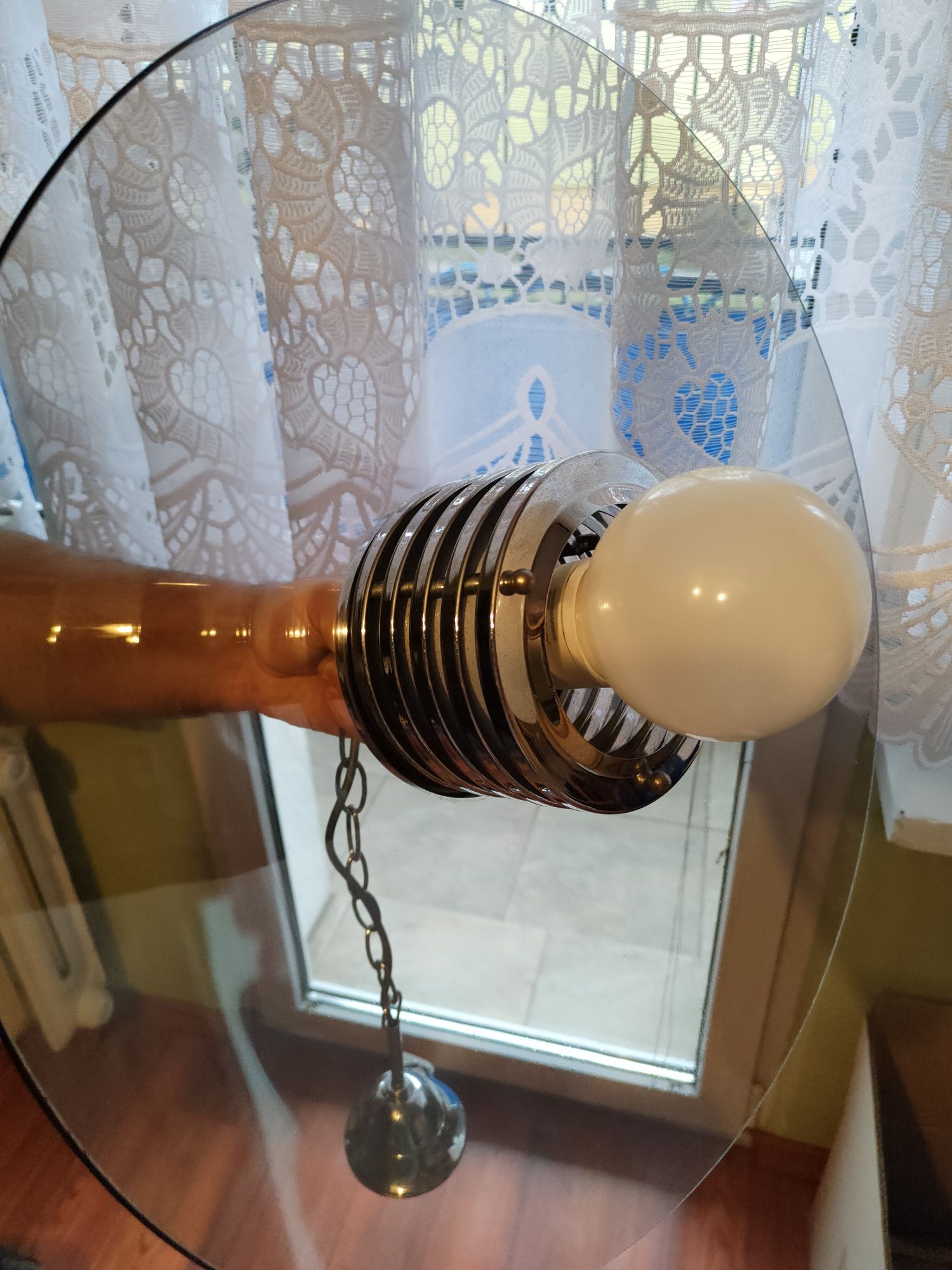 Lampa żyrandol do kuchni