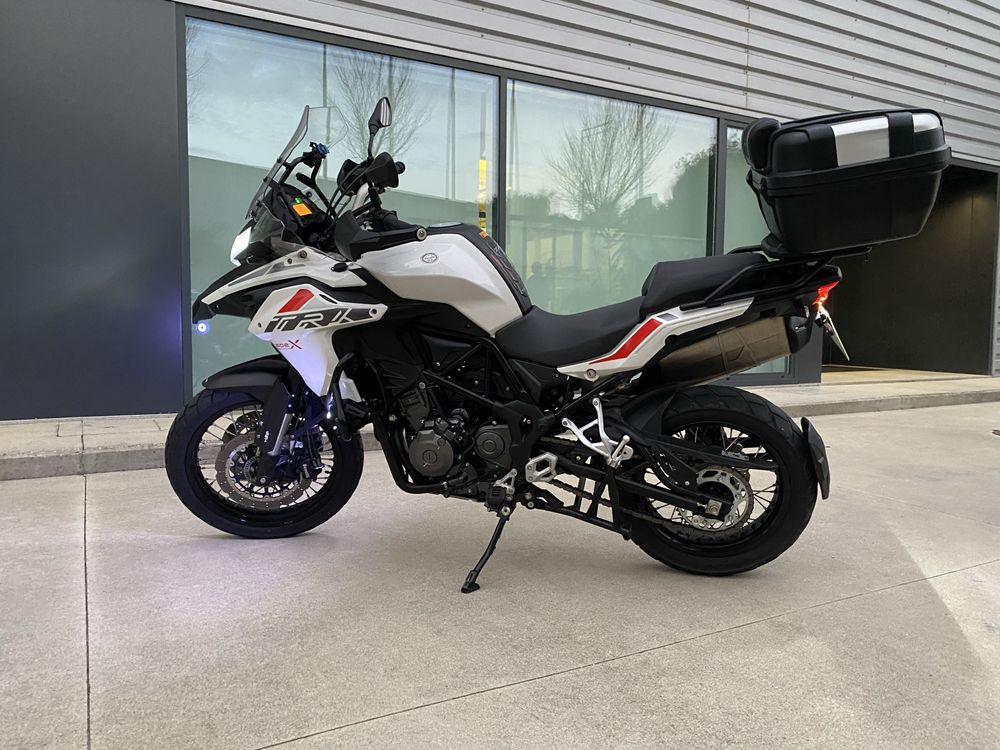 Benelli TRK 502X