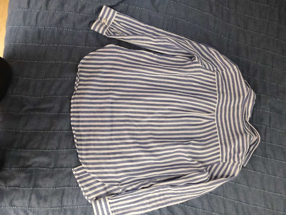 Koszula H&M dziewczęca kołnierzyk długi rękaw biała niebieska 134 cm