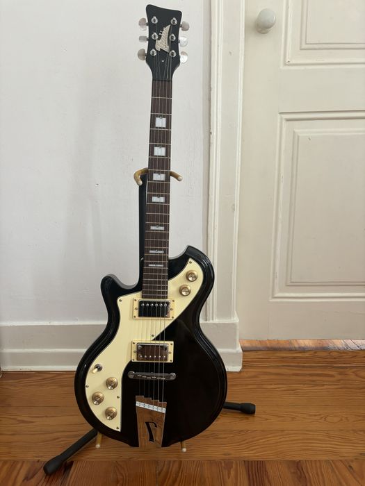 Guitarra Canhoto Italia Mondial Classic