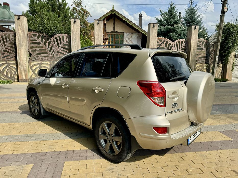Toyota Rav4 2007 ГАЗ/Бензин