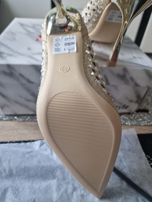 Buty Sistars r.39