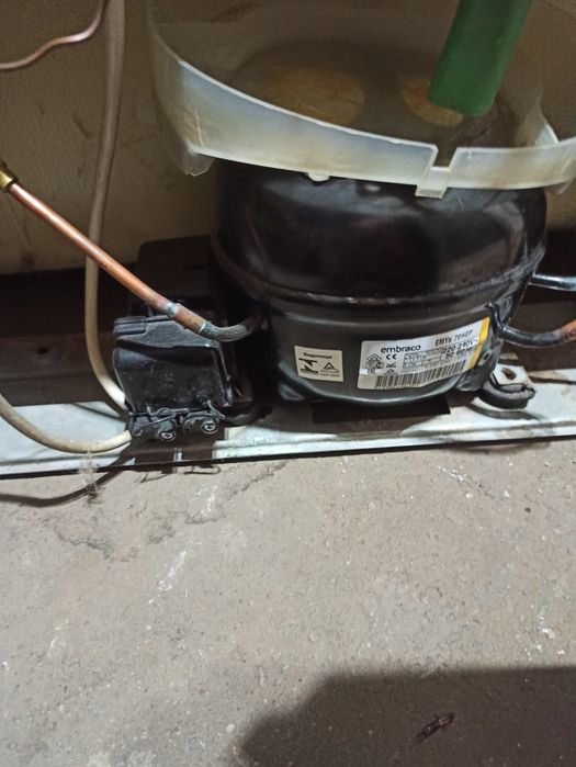 Морозильная камера   Indesit