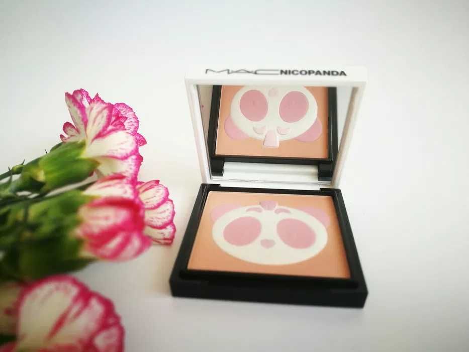 Nicopanda Gleamer Face Powder, Created for MAC