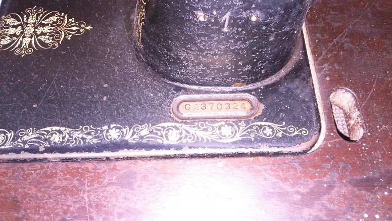 Stara maszyna do szycia Singer antyk zabytek