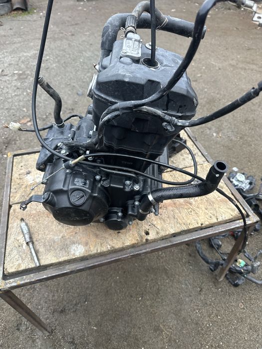 Honda crf250L cb250r Двигун