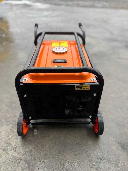 Бензиновий генератор Cross Tools CPG 3000 V