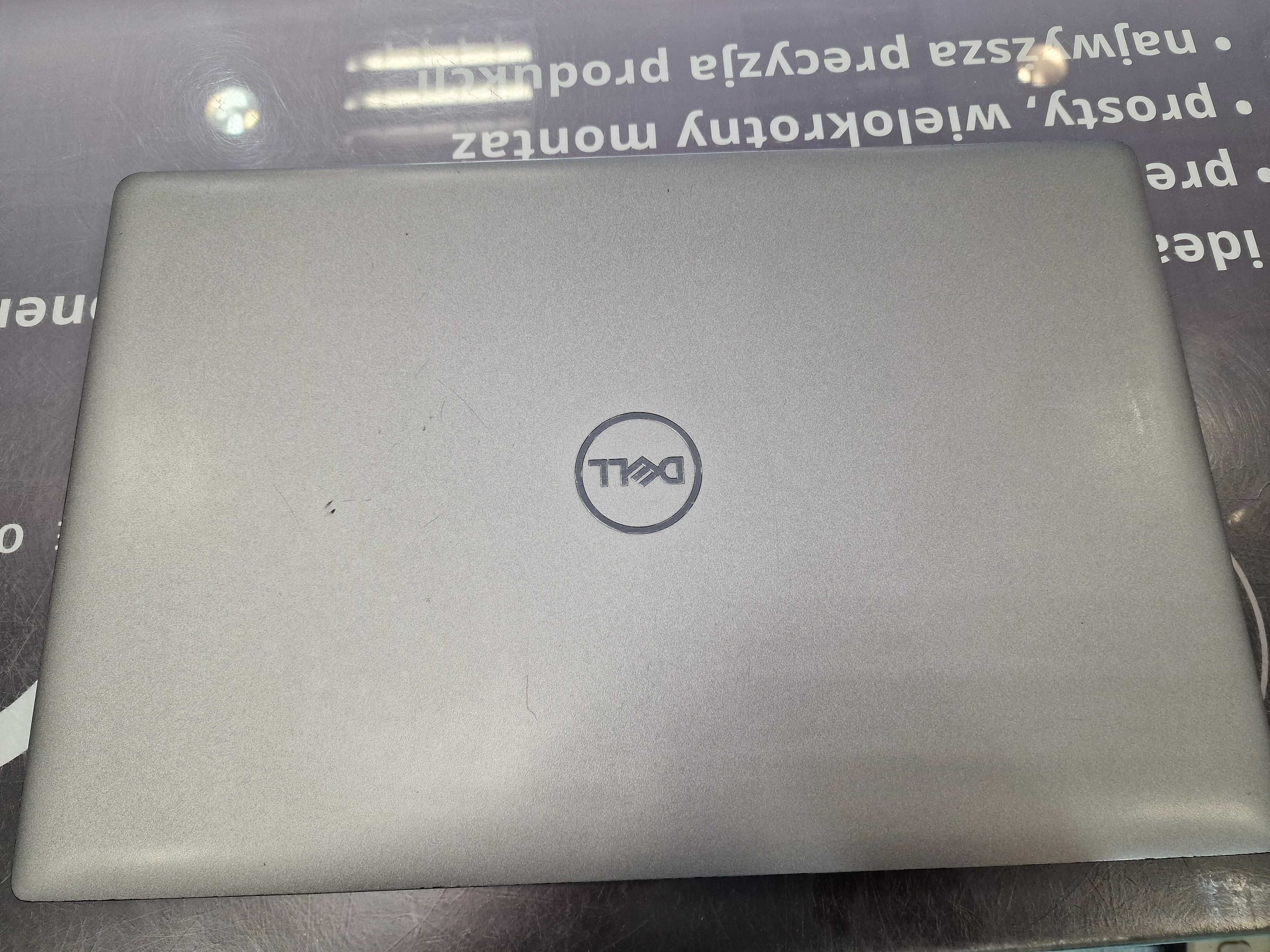 DELL Latitude 5520/ i5-1145G7/ 16GB/ 256GB/ Iris Xe/ W10P/ 15.6" Gra C