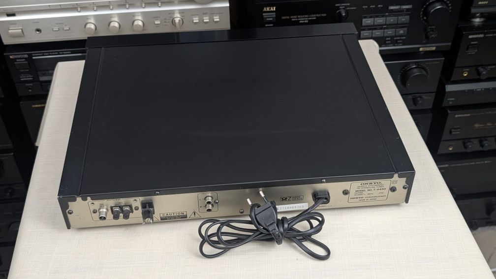 Onkyo integra T-4450 Wysokiej klasy tuner radiowy FM stereo