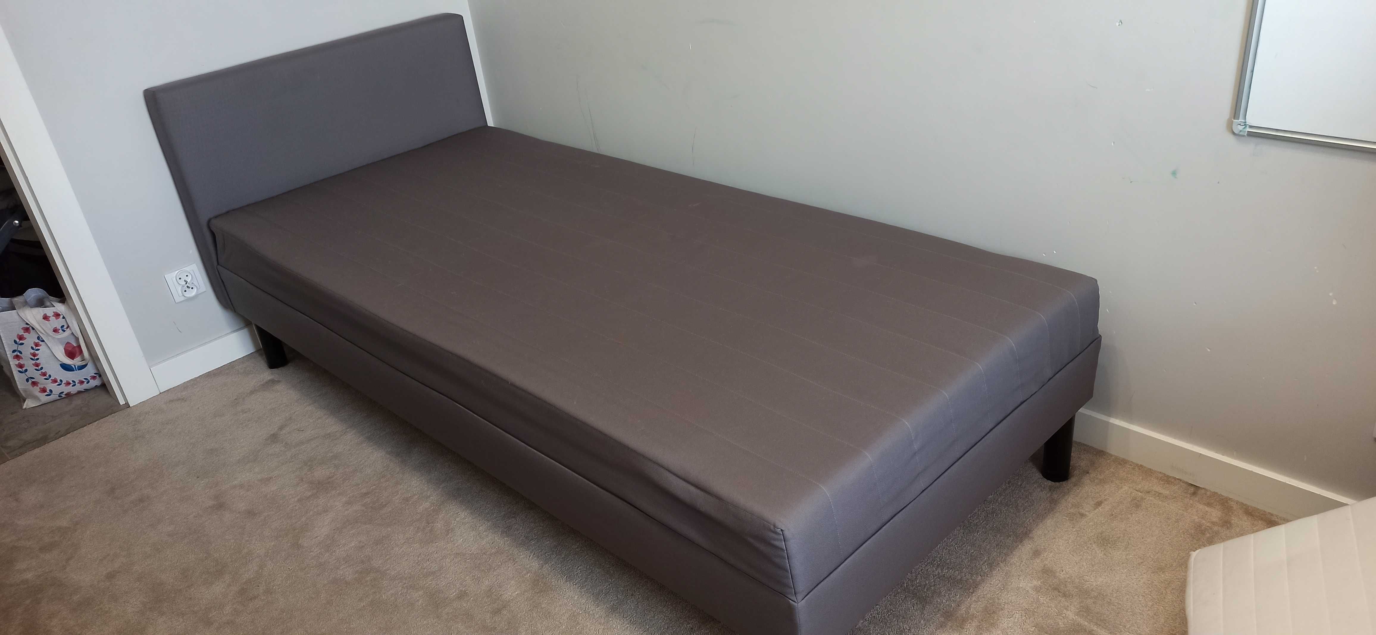 Łóżko jednoosobowe z materacem Ikea svelgen