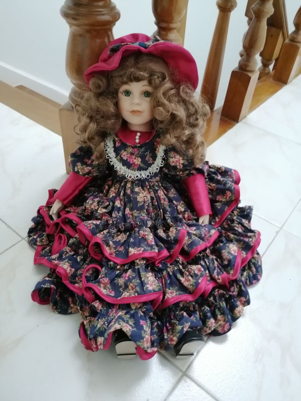 Boneca de porcelana