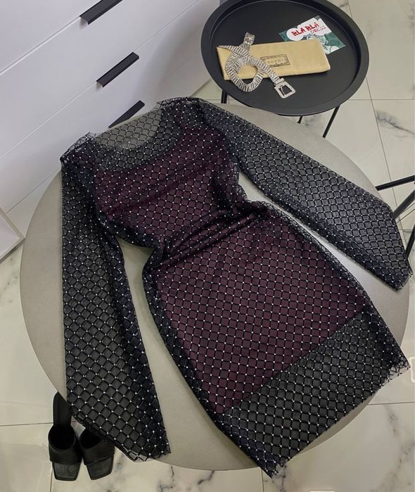 сукня з стразами плаття