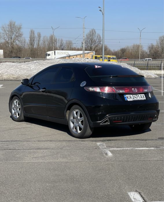 Honda Civic 5D 2006р 1.8л робот 135.000 пробег