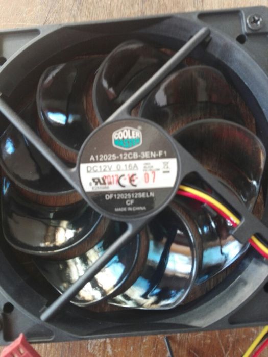 Ventoinha Cooler Master. NOVA.