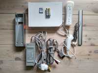 Konsola Wii SOFTMOD + Wii Remote + Nunchuck + KARTA SD + GRY + KABLE