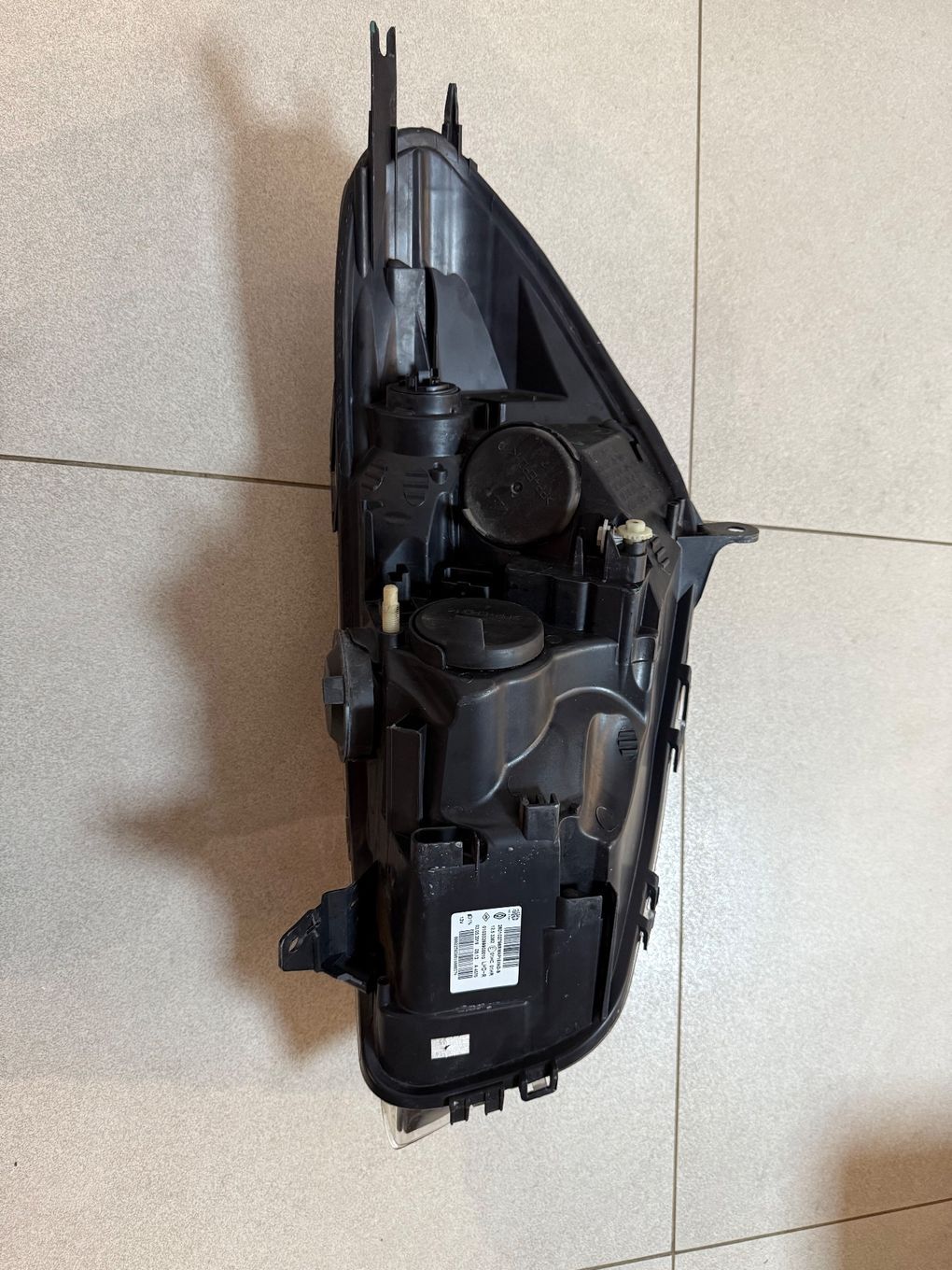 Reflektor Lampa prawa Renault Clio IV 260102796R stan bdb
