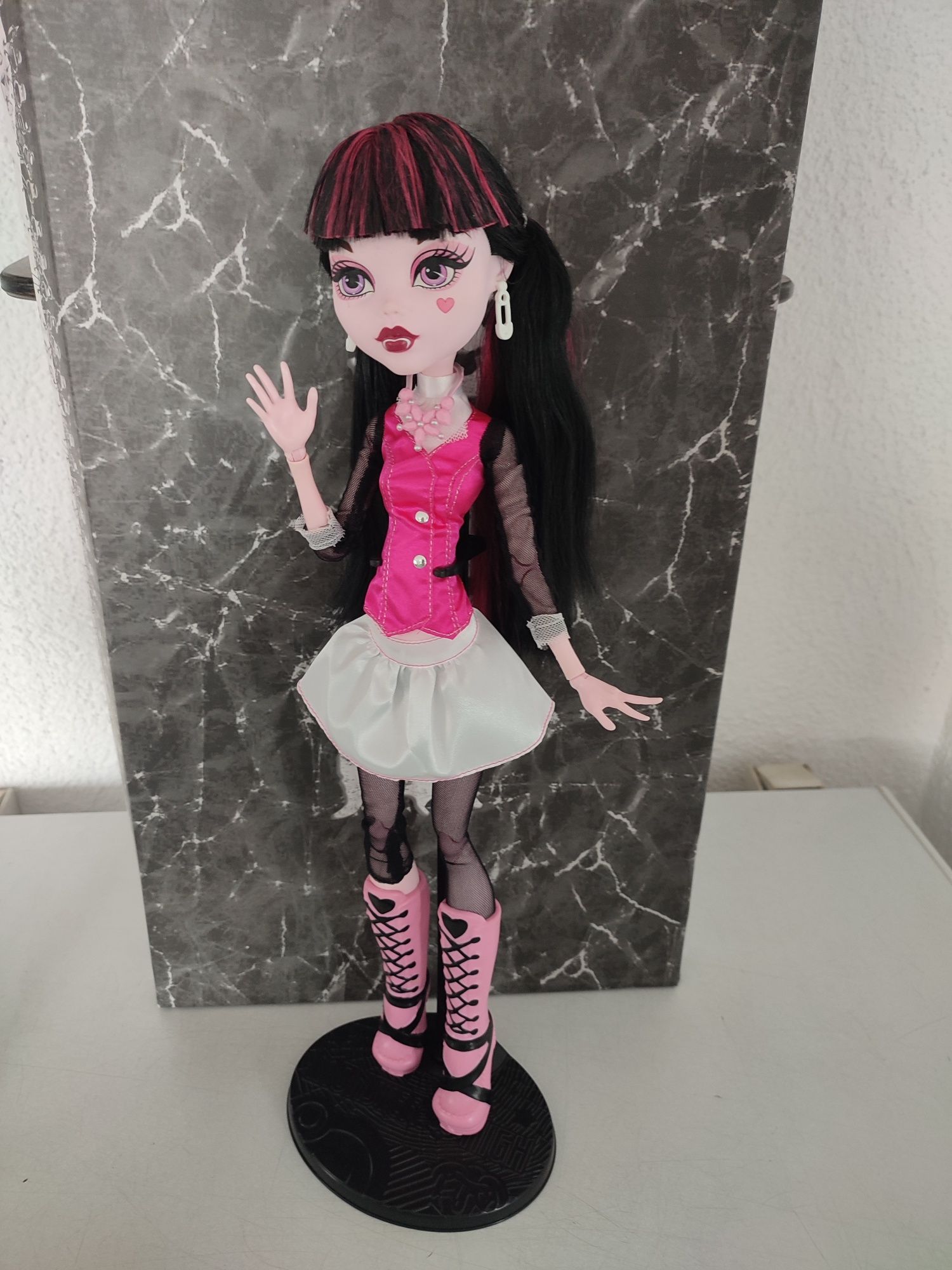 Monster high Frightfully tall Draculaura XXL