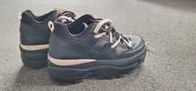 Bershka buty sportowe na wysokiej podeszwie r. 38
