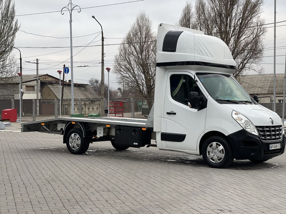 Продам эвакуатор Renault Master 3 автовоз